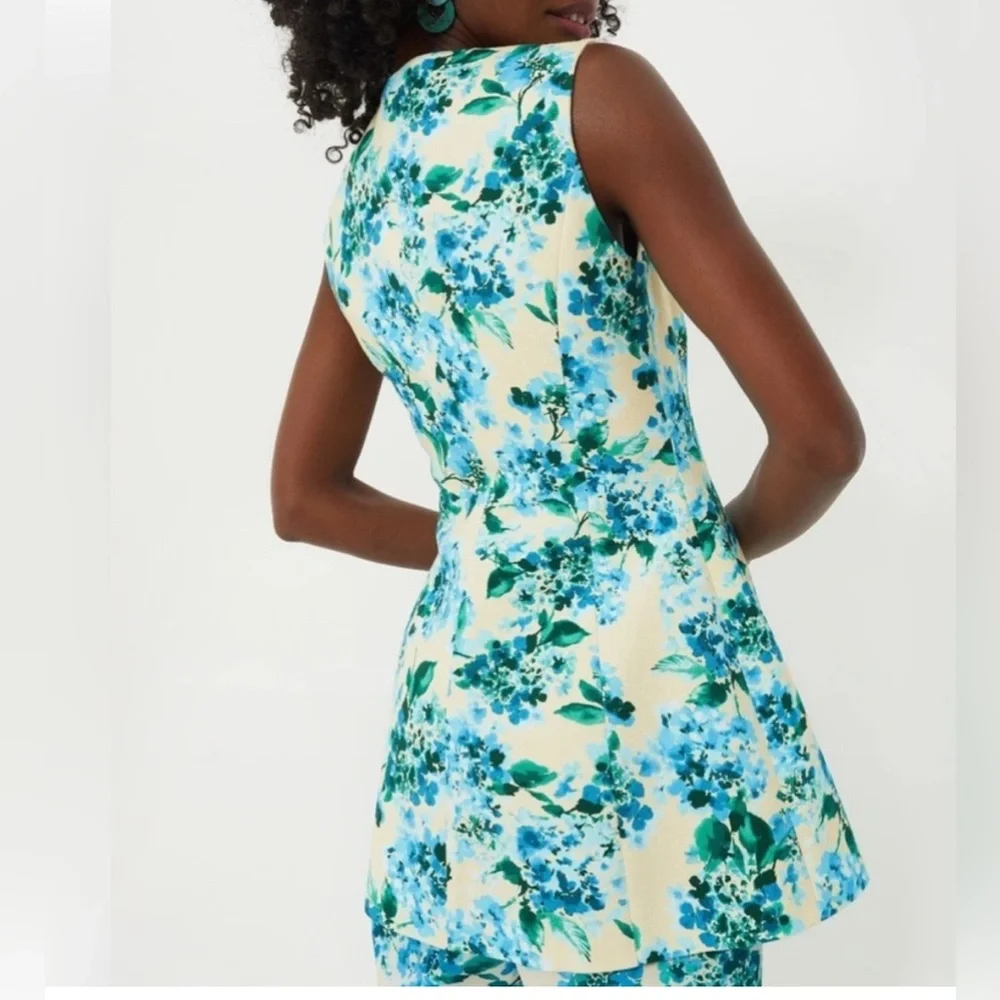 NWT - Tuckernuck - Water's Edge Hydrangea Rhoda Tunic Top - Size 4 - Picture 7 of 9